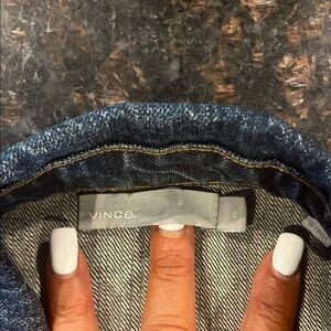 Vince jean jacket. In excellent condition size extra small. Distressed look.